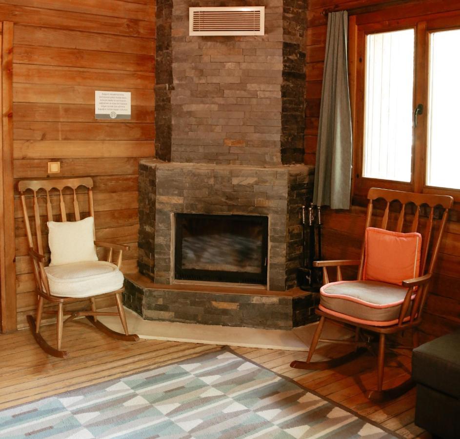 Habitat Mesire Guest House Mengen Екстериор снимка